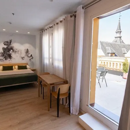 Plaza Mayor Suites & Apartments-3